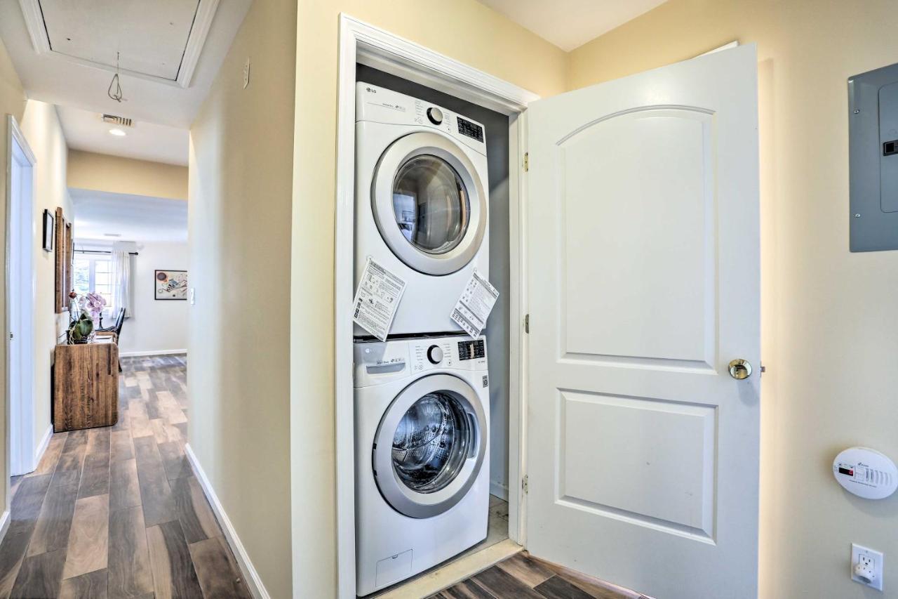 Ideally Located Glen Cove Apartment! Екстериор снимка