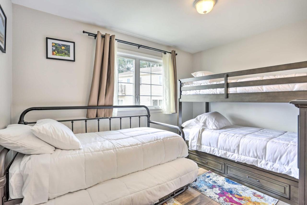Ideally Located Glen Cove Apartment! Екстериор снимка